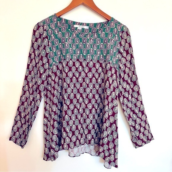 Boden Tops - Boden Green and Brown Circle Patten Women’s Top Size 6R